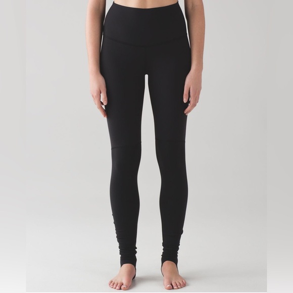 lululemon athletica Pants - ➰ Lululemon Wunder Under Stirrup Leggings~Women’s 4~Black~High-Rise~Ruched Legs